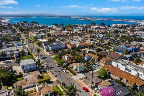 4274-76 Gresham St, San Diego, CA 92109-5343