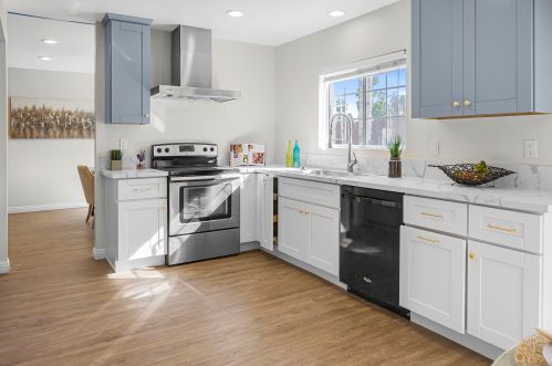 13011 Roundup Ave, San Diego, CA 92129-2408