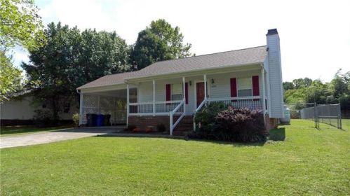 409 Prince Haven Ln, Kernersville, NC 27284-4428