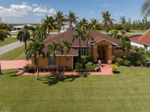 146 39th Pl, Cape Coral, FL 33991-7616