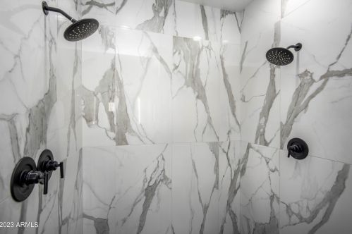 13218 17th Pl, Phoenix AZ  85022-5069 exterior