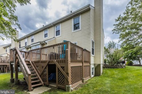 464 Sterling Ct, Southampton PA  18966-2776 exterior