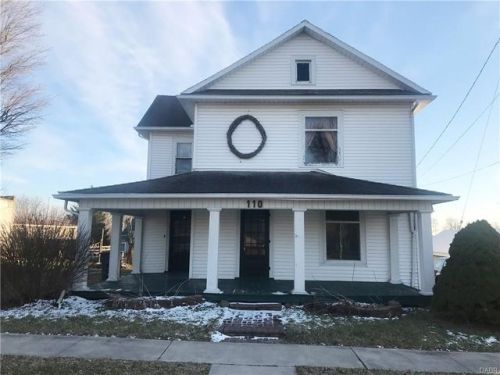 110 Union St, Hollansburg, OH 45332-9709