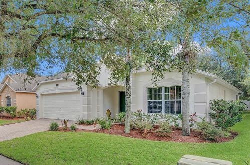 9013 Stonebury Way, Orlando, FL 32832-7075