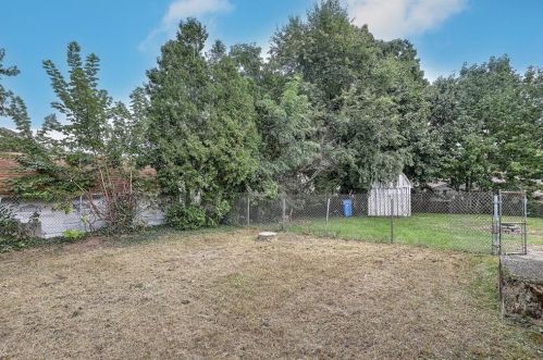 44 Rosemont Ave, Cumberland RI  02864-7519 exterior