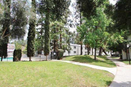 1625 Brea Blvd, Fullerton CA  92835-3919 exterior