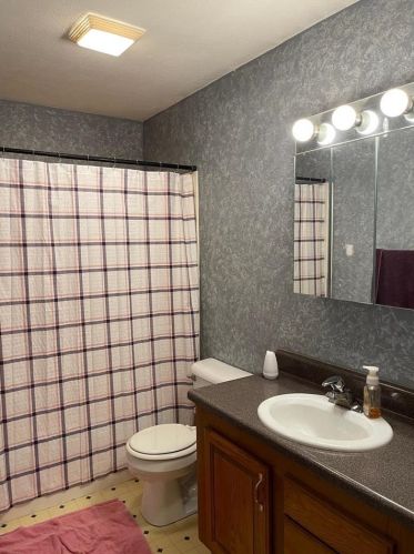 1420 Elm St, Green Bay WI 54302-1801 exterior