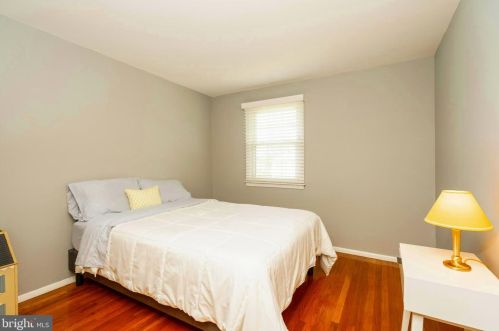 104 Shenandoah Rd, Riverton NJ  08077-3147 exterior