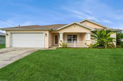 4216 20th Pl, Cape Coral, FL 33904-5423