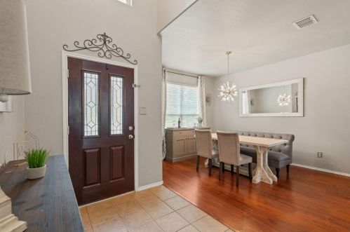 6001 Sun Ray Dr, Denton TX  76208-6823 exterior