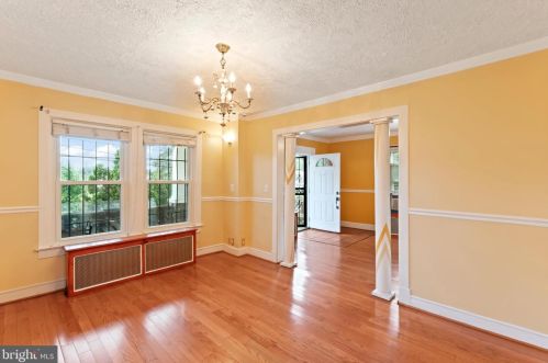 3208 21 St, Washington DC  20002-6735 exterior