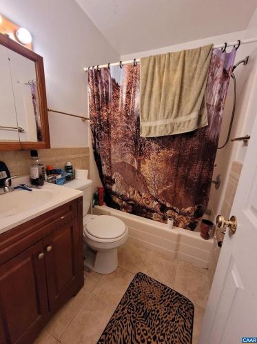 6621 Rural Point Rd, Mechanicsville VA  23116-6533 exterior