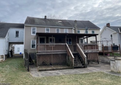 173 Market St, Belvidere NJ  07823-1204 exterior