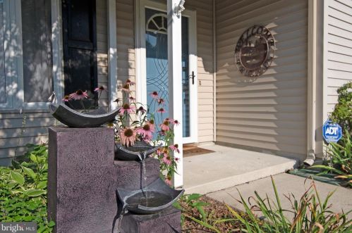 47 General Torbert Dr, Slaughter Beach DE  19963-2546 exterior