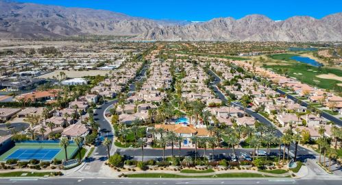 57389 Via Vis, La Quinta CA  92253-5033 exterior