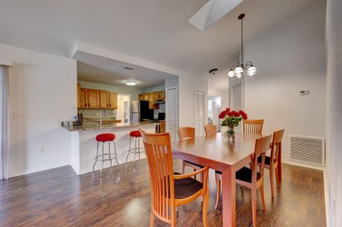 1011 Alexandria Ave, Fort Pierce FL 34953-3401 exterior