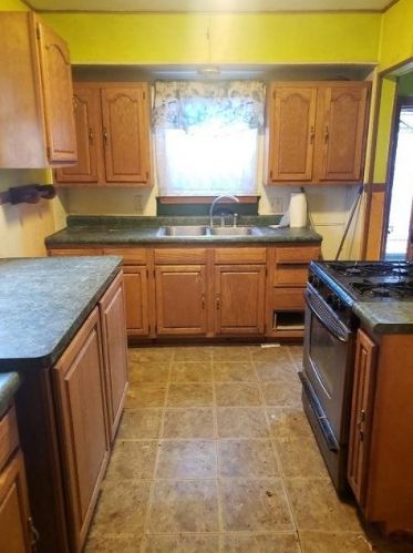 7401 Mccook Ave, Hammond, IN 46323-2631