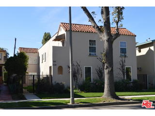 1139 Oakhurst Dr, Los Angeles, CA 90035-1307
