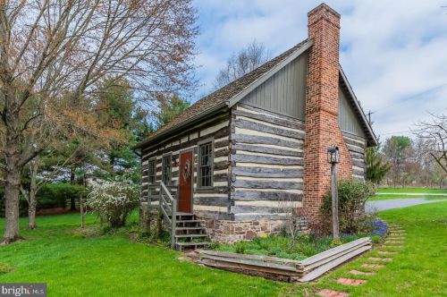 440 Franklin Church Rd, Siddonsburg PA  17019-9766 exterior