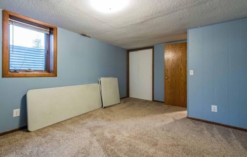 5701 Maryland Ave, Minneapolis MN 55428-3319 exterior