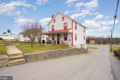 31 Lemon Ave, Longlevel, PA 17368-9171