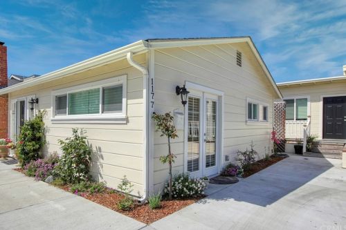 1177 Ash St, Pismo Beach, CA 93420-3862