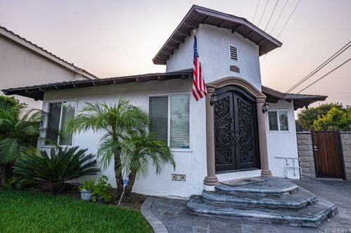 10207 Hildreth Ave, South Gate, CA 90280-6847