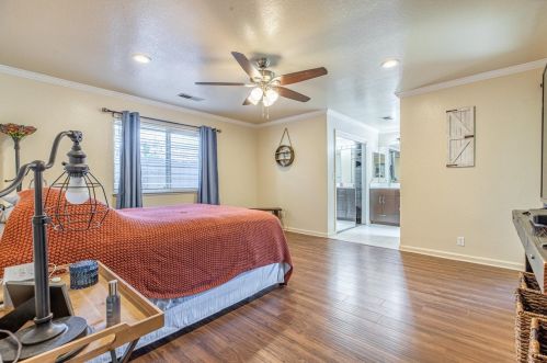 1216 Glenbrook Way, Modesto CA  95355-3676 exterior