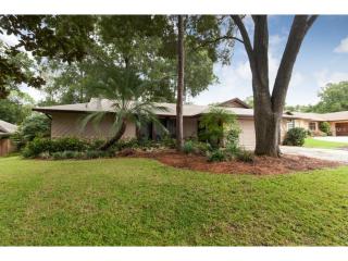 211 Stevenage Dr, Longwood, FL 32779-4558
