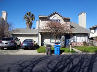 720 Calico Way, Oakley, CA 94561-3002