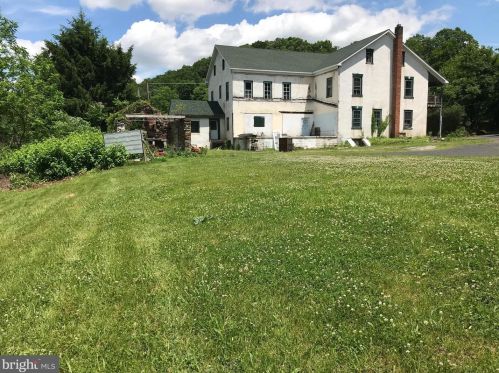 155 Seven Stars Rd, Primrose PA  17901-9272 exterior