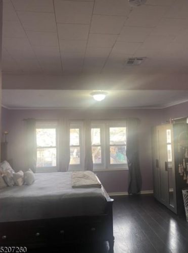 241 Shepard Ave, East Orange NJ  07018-2416 exterior