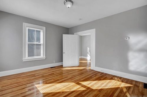 857 Noble Ave, Bridgeport CT 06608-1049 exterior