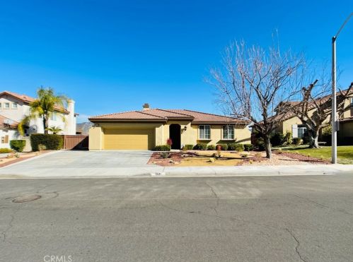 1321 Agape Ave, San Jacinto CA  92583-5425 exterior