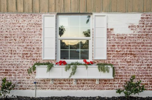 2621 10th St, Phoenix AZ  85006-1017 exterior