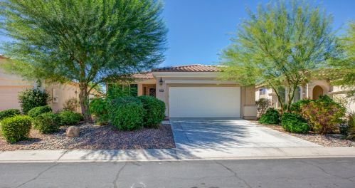 40925 Calle Santa Cruz, Indio CA  92203-7487 exterior