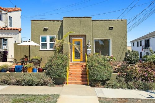 4515 Vermont St, Long Beach, CA 90814-3040