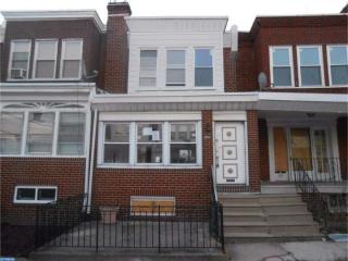 6904 Chelwynde Ave, Philadelphia PA  19142-2117 exterior