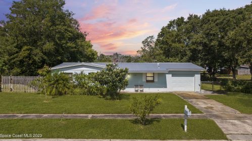 1937 Exeter Dr, Cocoa, FL 32922-5431