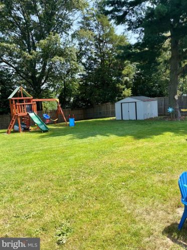 437 Bucknell Ave, Wenonah NJ  08090-1304 exterior