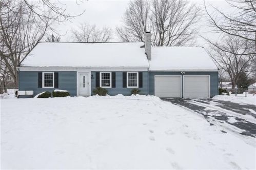218 Elder Dr, Canandaigua, NY 14425-7031