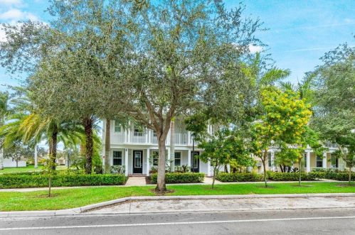 1127 Dakota Dr, Jupiter, FL 33458-8252