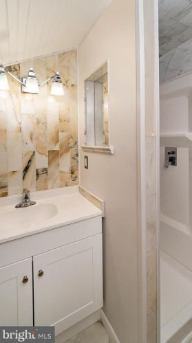 701 Fireline Rd, Palmerton PA  18071-5714 exterior