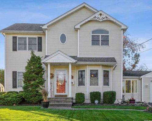 50 Avenue B, San Remo NY  11754-2505 exterior