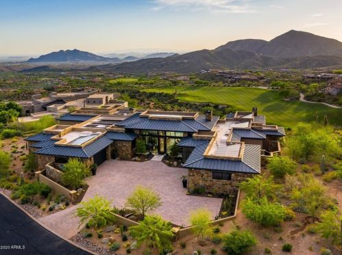 42250 102nd St, Scottsdale, AZ 85262-2835