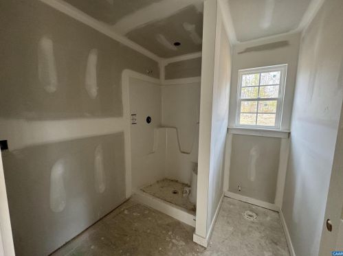 7160 Spotswood Trl, Gordonsville VA  22942-7632 exterior