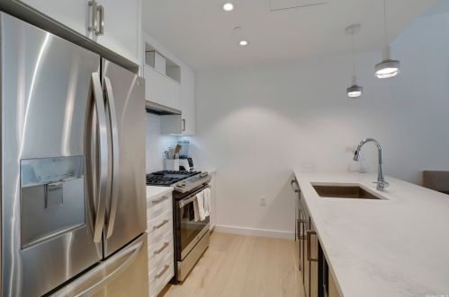 133 Beach 116th St, Far Rockaway NY  11694-2413 exterior