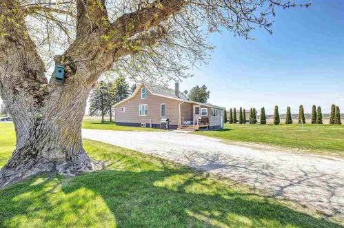 5510 Dunn Rd, Sturgeon Bay, WI 54325-8905