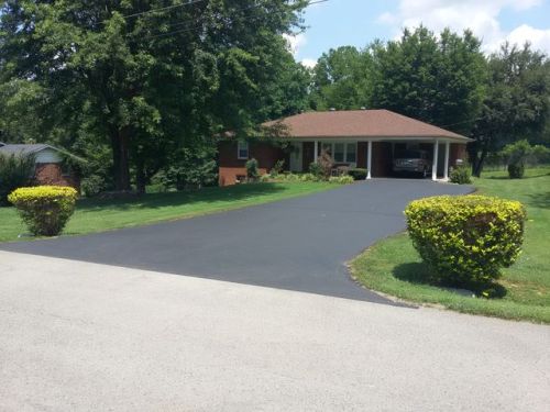 117 Park Ave, Greensburg, KY 42743-1143