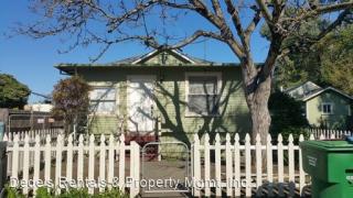 218 Iowa St, Santa Rosa CA 95401-6143 exterior